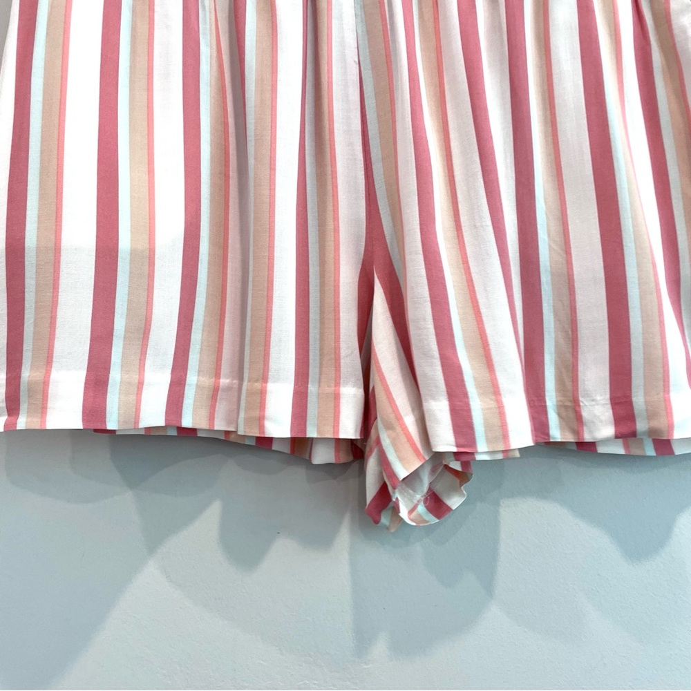Apt.9 Mid Rise Striped Lightweight Pull On Shorts - Picture 3 of 8